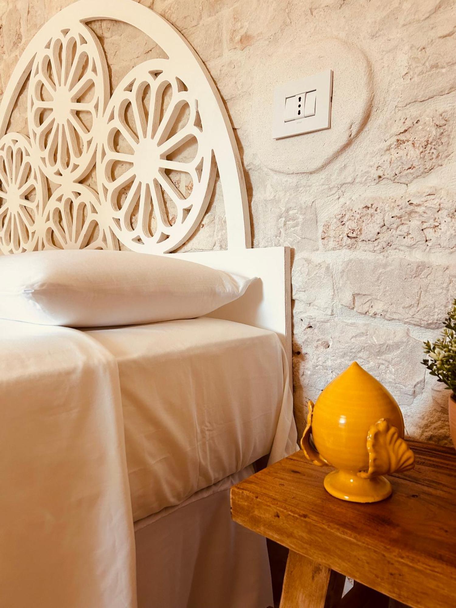 Trulli In Contrada - Monopoli Guest House Bagian luar foto