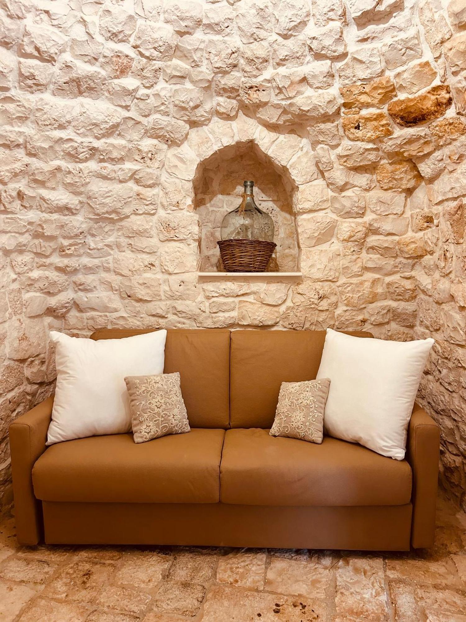 Trulli In Contrada - Monopoli Guest House Bagian luar foto