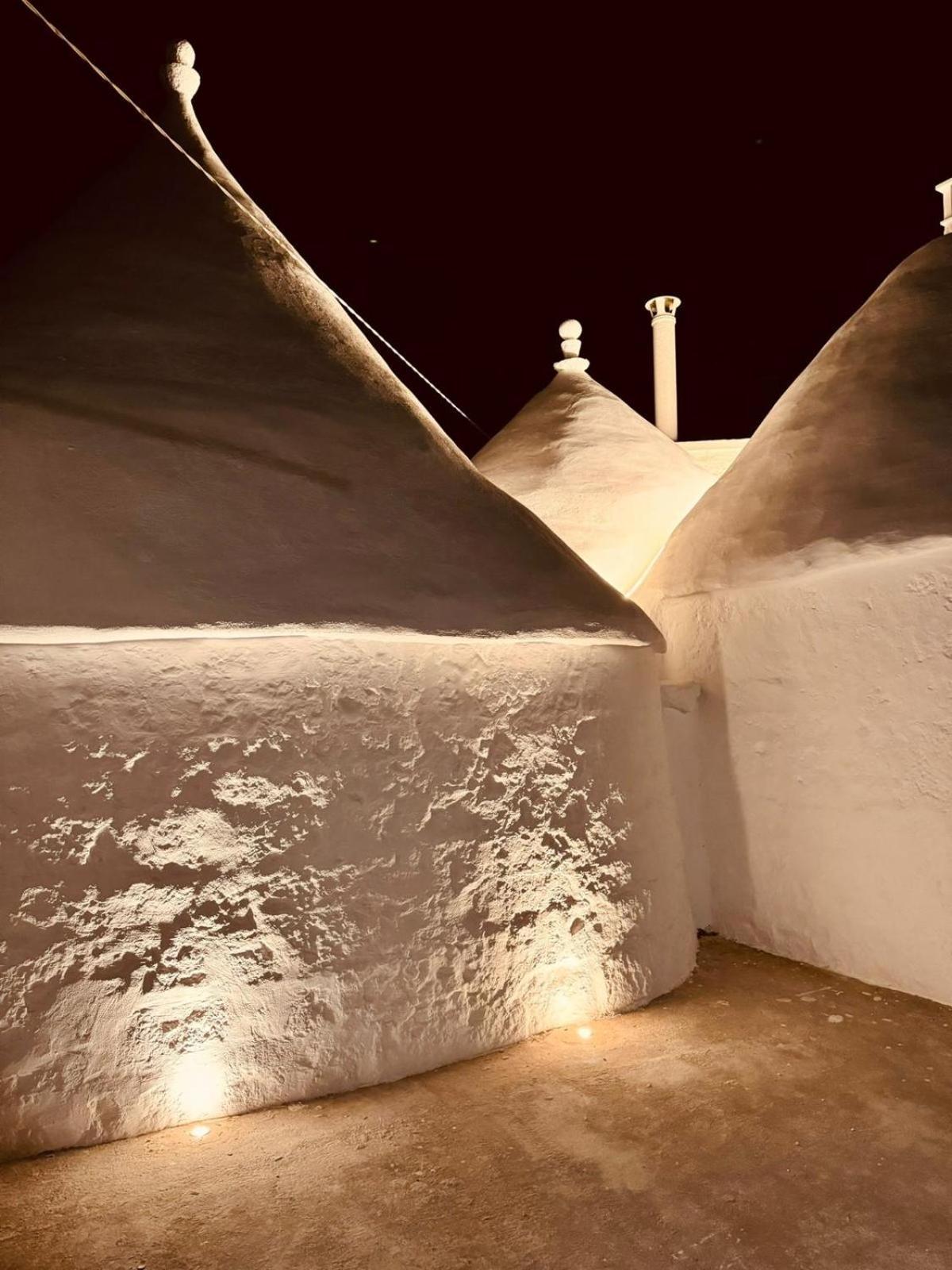 Trulli In Contrada - Monopoli Guest House Bagian luar foto