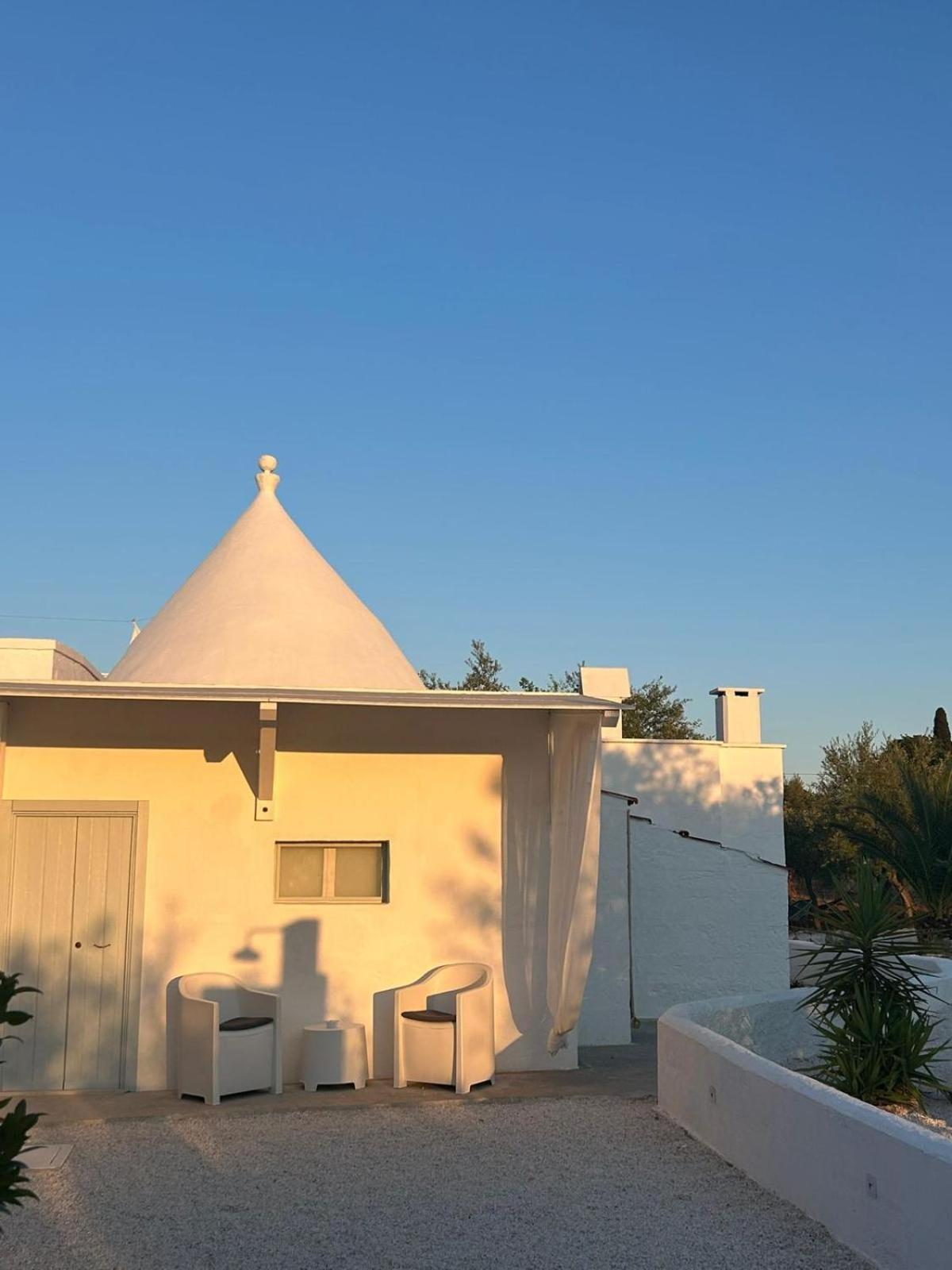 Trulli In Contrada - Monopoli Guest House Bagian luar foto